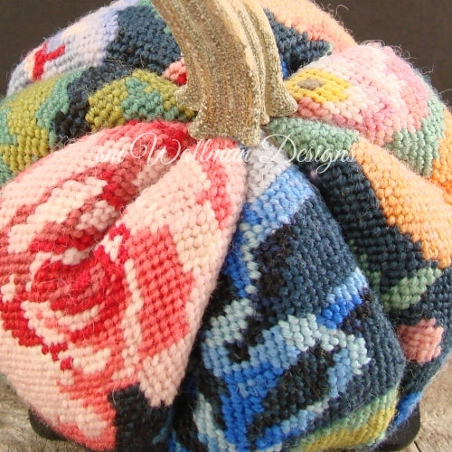 Pretty Flowers on Navy