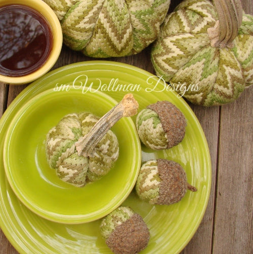 Heirloom Needlepoint Pumpkins (tm)