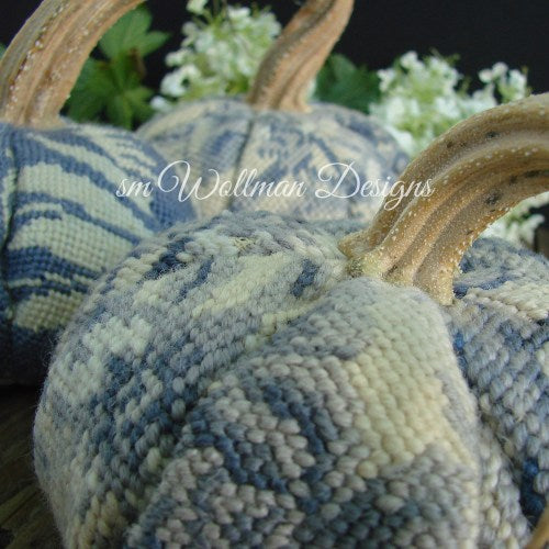 Heirloom Needlepoint Pumpkins (tm)